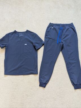 FIGS Scrub Set Night Sky Men S Chisec Three-Pocket Top Tansen Jogger Scrub Pants